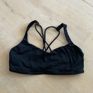 Lululemon free to be bra